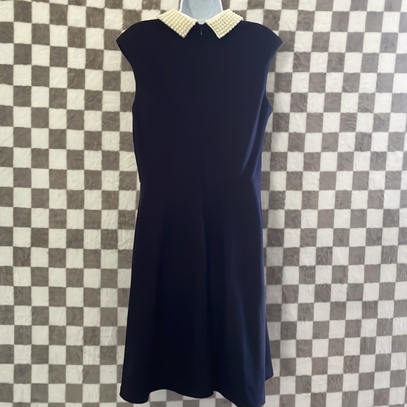 Betsey Johnson  12 Navy Sleeveless Midi Dress with Pearl collar Neck sleeveless - Picture 3 of 8